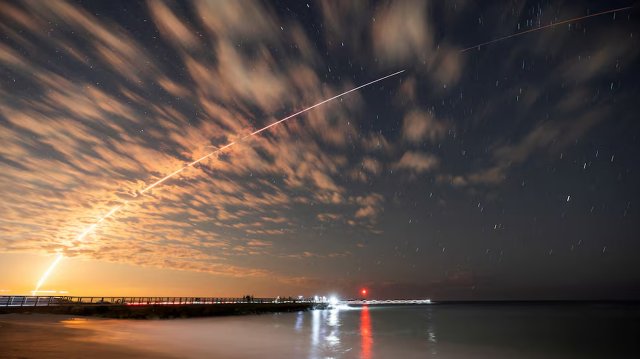 মহাকাশে ভিড় কমাতে স্টারলিংকের নতুন কৌশল