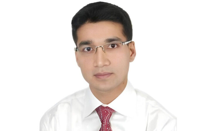 ১২ তারিখ সকালের আগে বলা যাচ্ছে না নির্বাচন হবে কি না: রেজাউল করিম