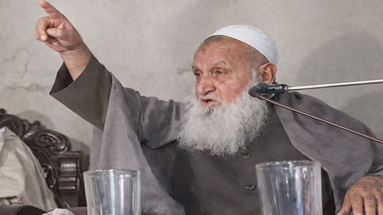 জামায়াতকে ভোট দেওয়া হারাম ও না-জায়েজ: ফটিকছড়িতে হেফাজত আমির আল্লামা মুহিব্বুল্লাহ বাবুনগরী