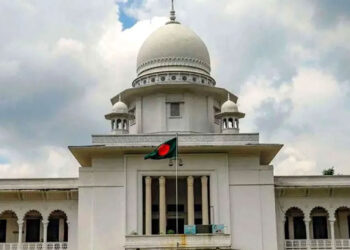 হাইকোর্টের নির্দেশ: রমজানে মাধ্যমিক ও নিম্ন-মাধ্যমিক স্কুল বন্ধ