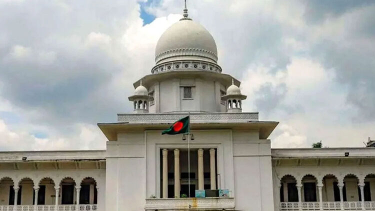 হাইকোর্টের নির্দেশ: রমজানে মাধ্যমিক ও নিম্ন-মাধ্যমিক স্কুল বন্ধ