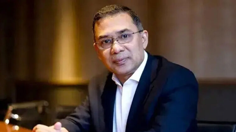 রয়টার্সের বিশেষ প্রতিবেদন, ক্ষমতার দ্বারপ্রান্তে তারেক রহমান