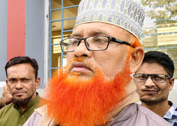 টাকা বিতরণের অভিযোগে জামায়াত নেতা পুলিশের হেফাজতে